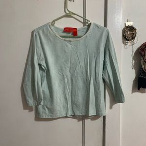 Cropped long sleeve shirt
